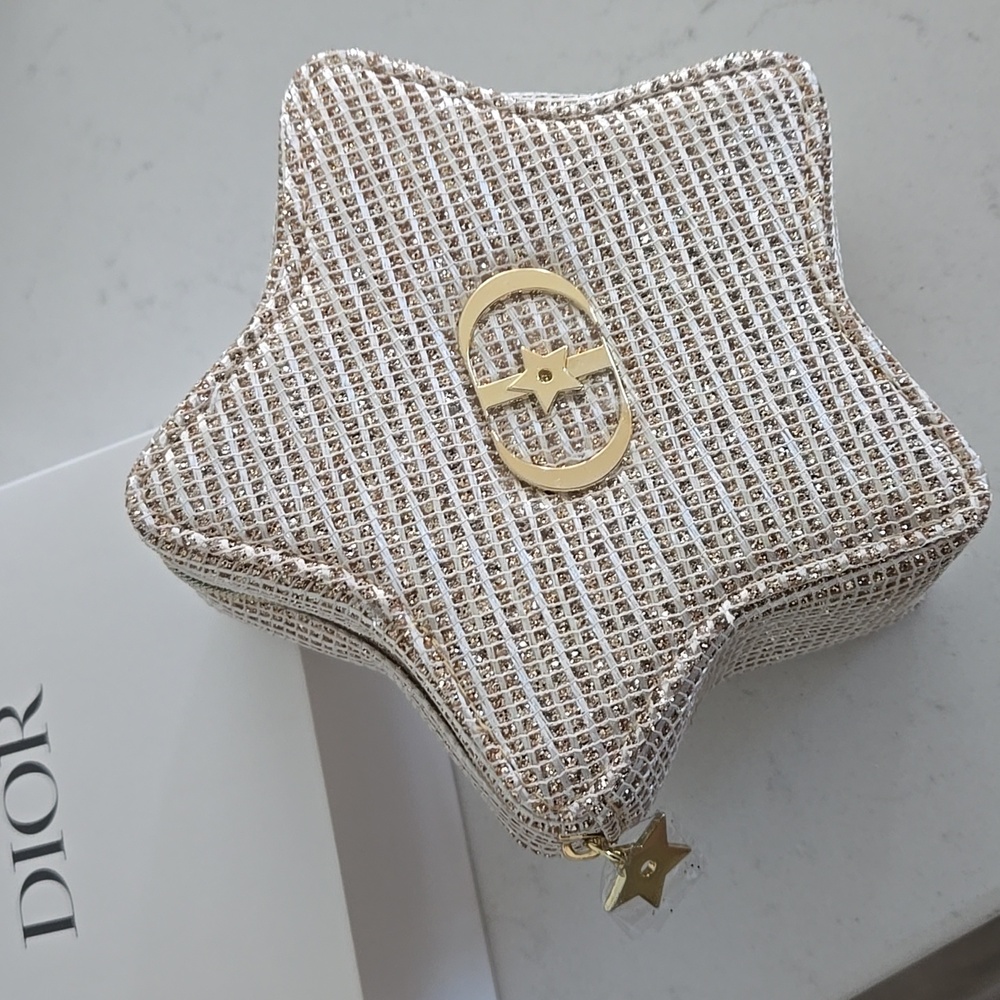 Brand NEW DIOR Star Pouch Clutch Gold CD & Star Charm New In Box Limited edition